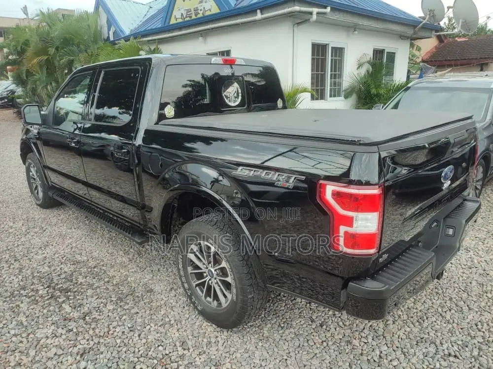Ford F-150 XLT 4x4 SuperCrew Cab Styleside 6.5 ft. box 157 in. WB 2020