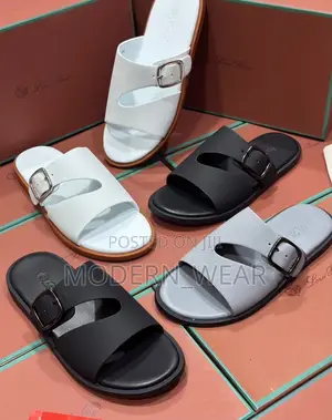 Loro Slippers