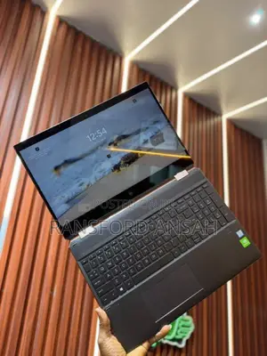 Laptop HP Spectre X360 16GB Intel Core i7 SSD 512GB
