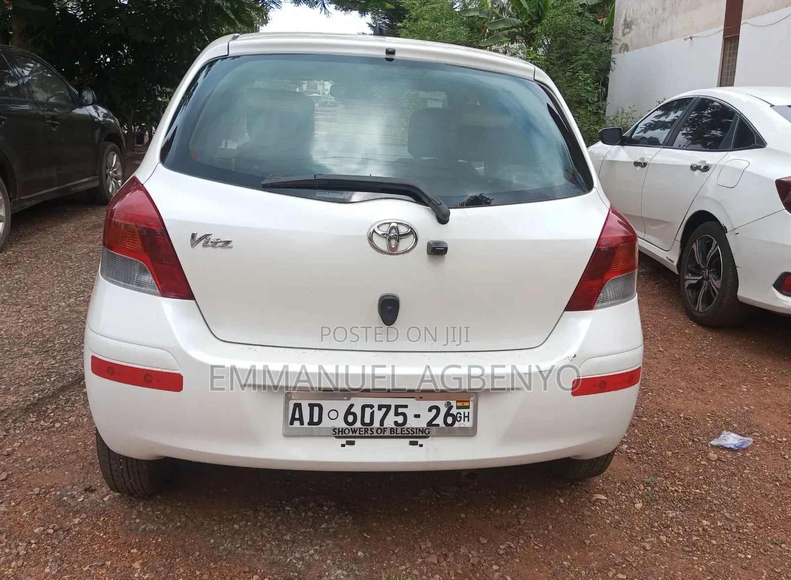 Toyota Vitz 1.3 FWD 5dr 2010 White