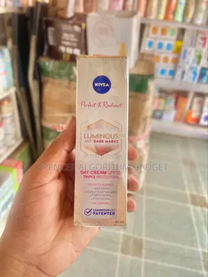 Nivea Lumnous Anti Dark Spots/Day/Night Cream/Lip Balm