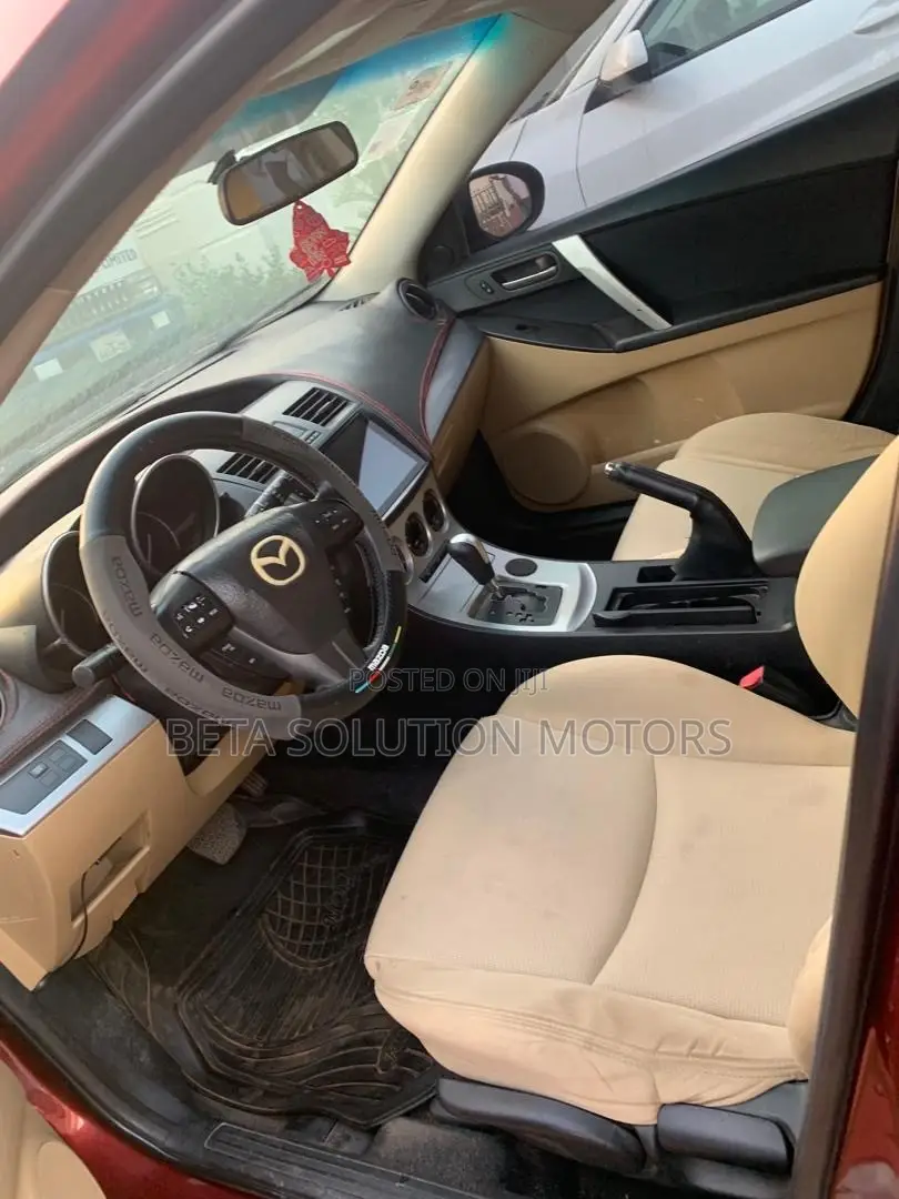 Mazda 3 2014 Red