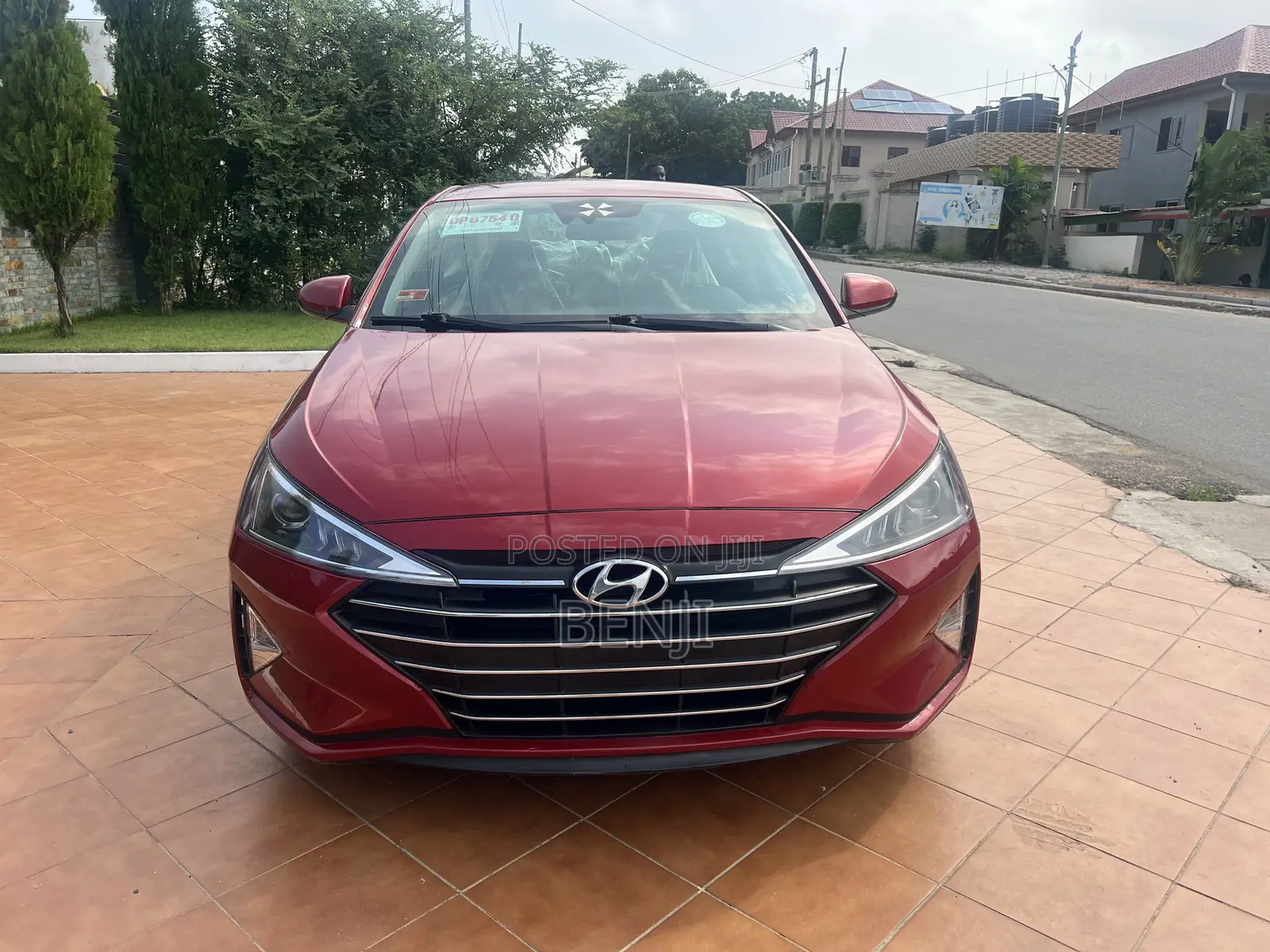 Hyundai Elantra 2019 Red