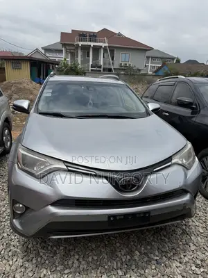 Toyota RAV4 2017 Silver