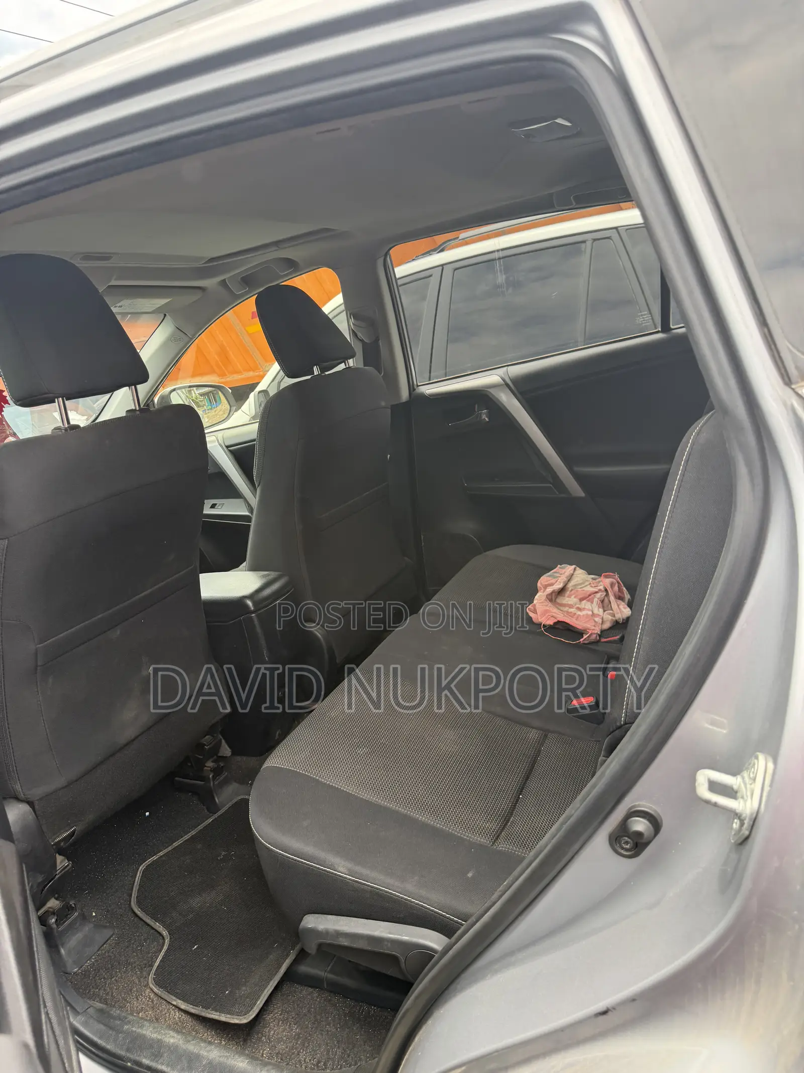 Toyota RAV4 2017 Silver