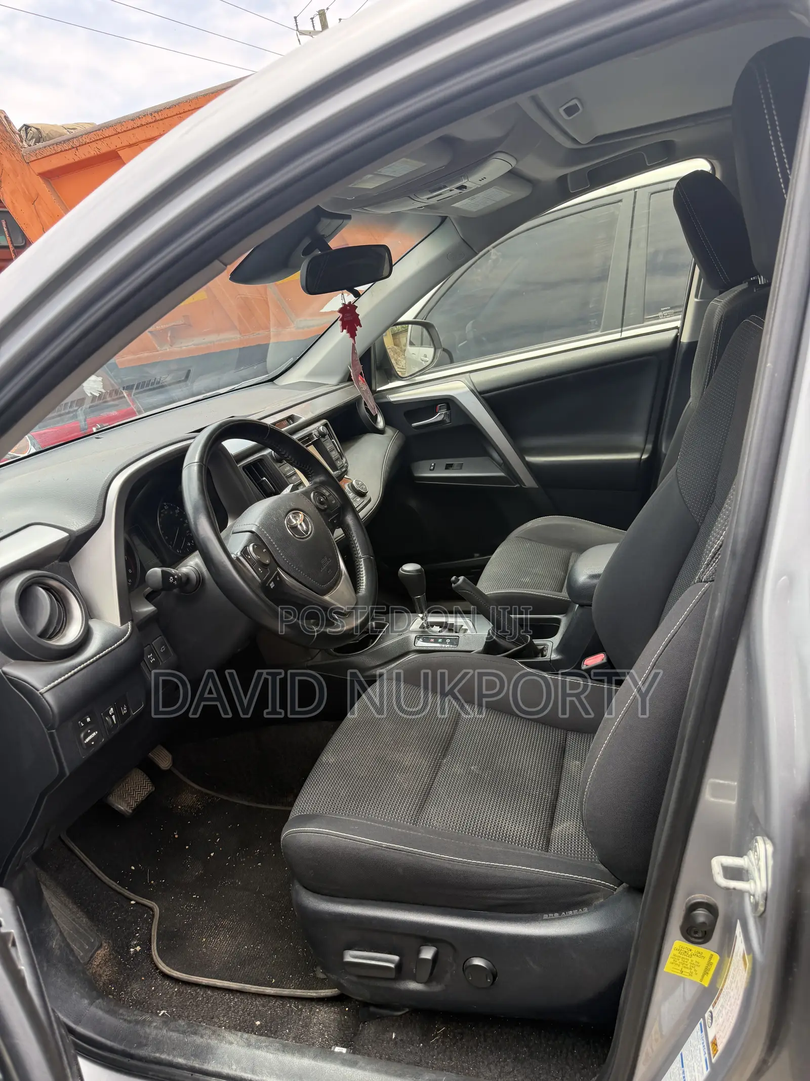 Toyota RAV4 2017 Silver