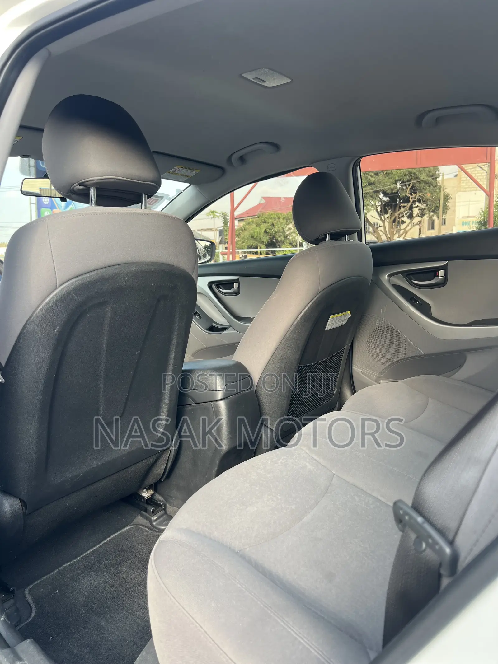 Hyundai Elantra SE 4dr Sedan (1.8L 4cyl 6M) 2014 White