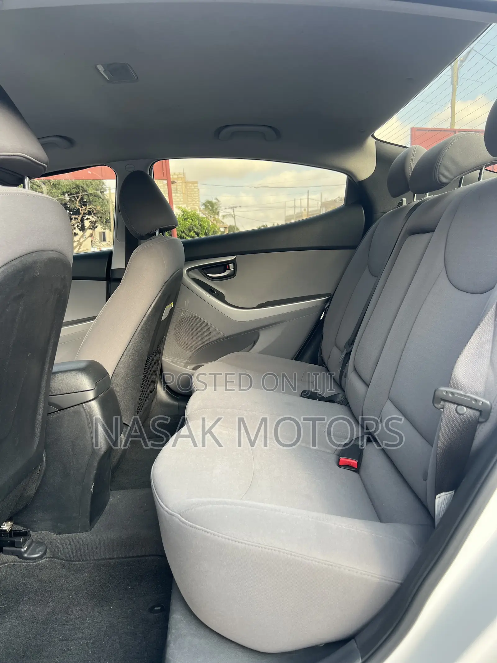 Hyundai Elantra SE 4dr Sedan (1.8L 4cyl 6M) 2014 White
