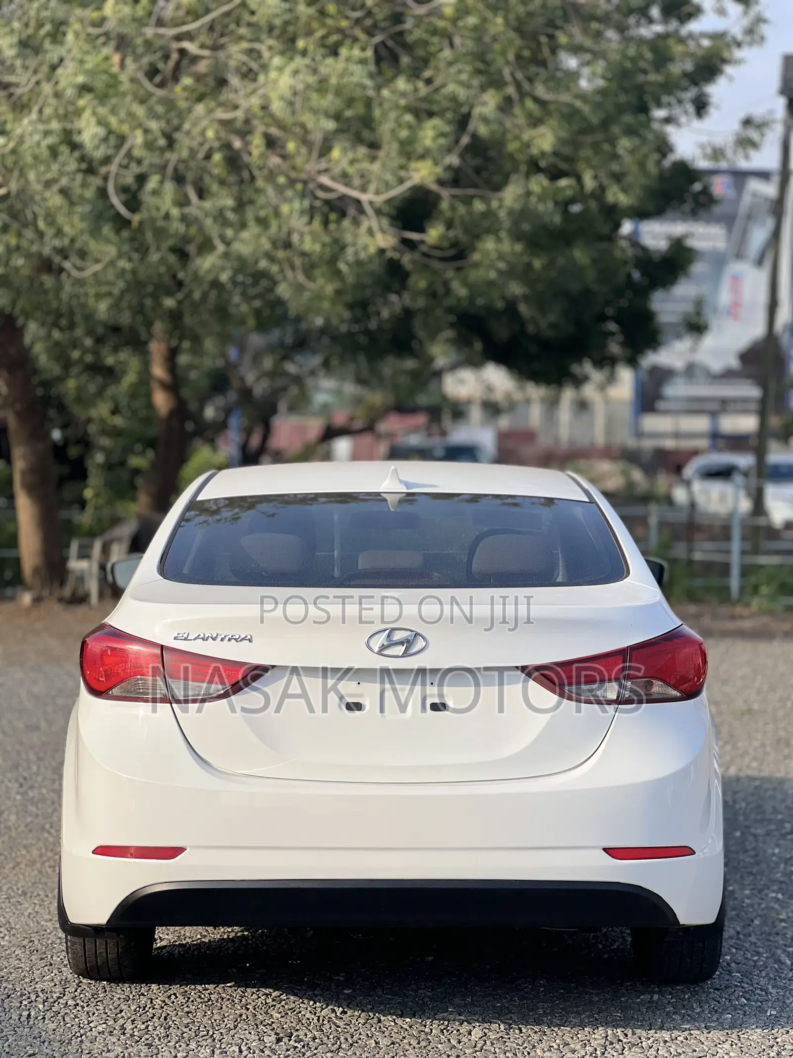 Hyundai Elantra SE 4dr Sedan (1.8L 4cyl 6M) 2014 White