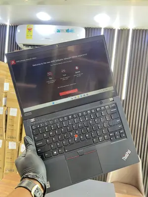 Laptop Lenovo ThinkPad t495s 8GB AMD Ryzen 5 SSD 256GB