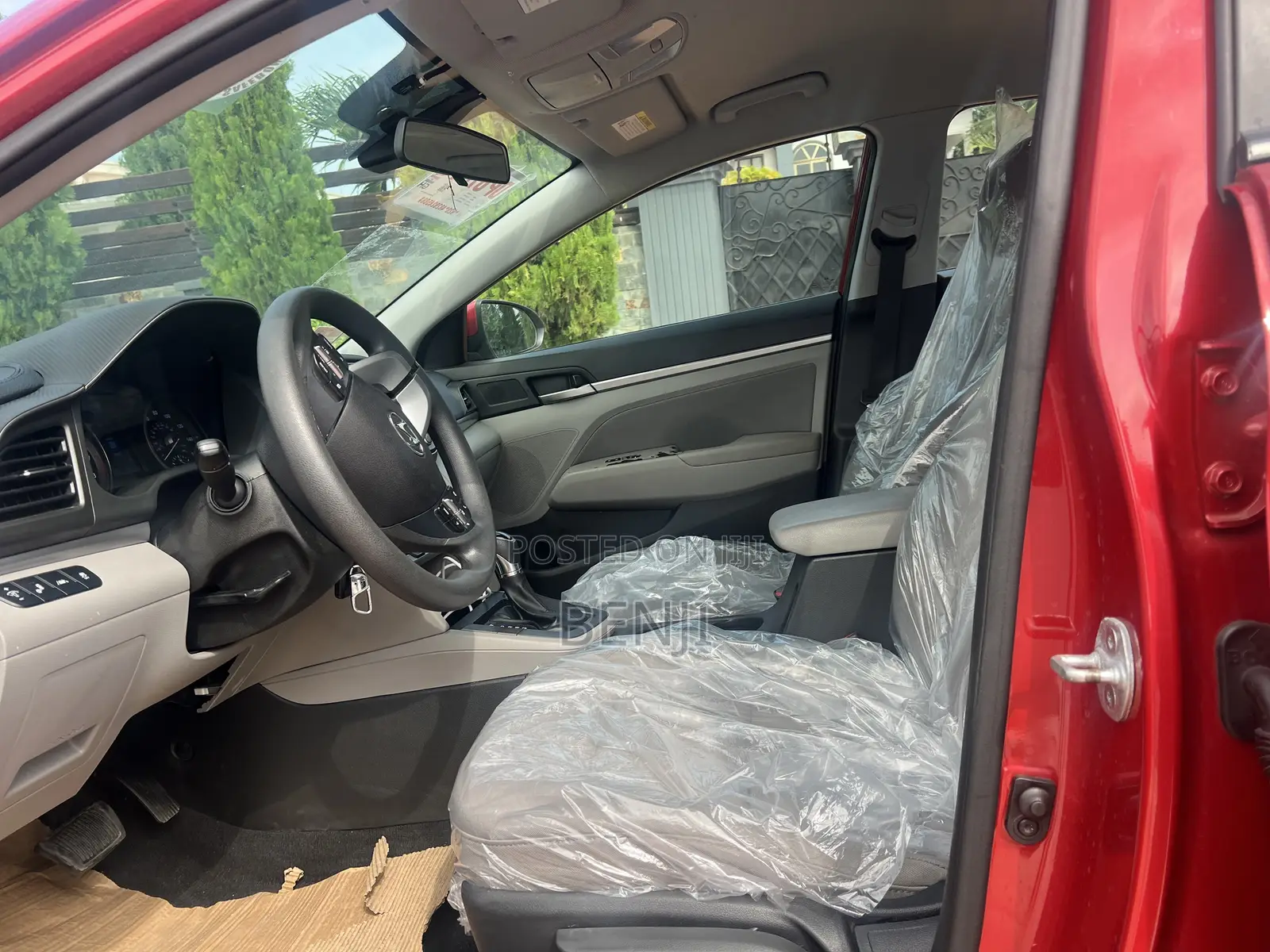 Hyundai Elantra 2019 Red