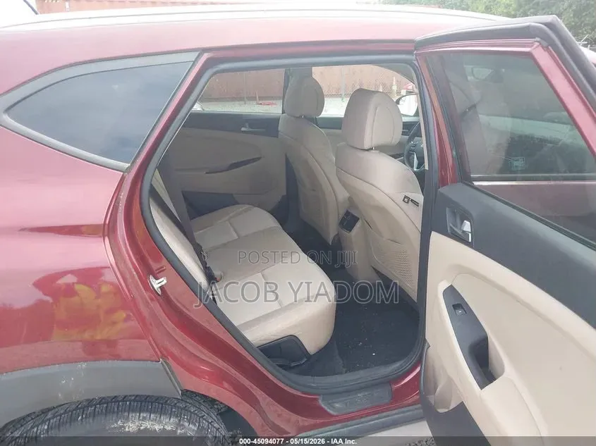 Hyundai Tucson 2017 Red