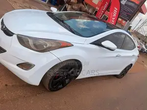 Hyundai Elantra 2013 White