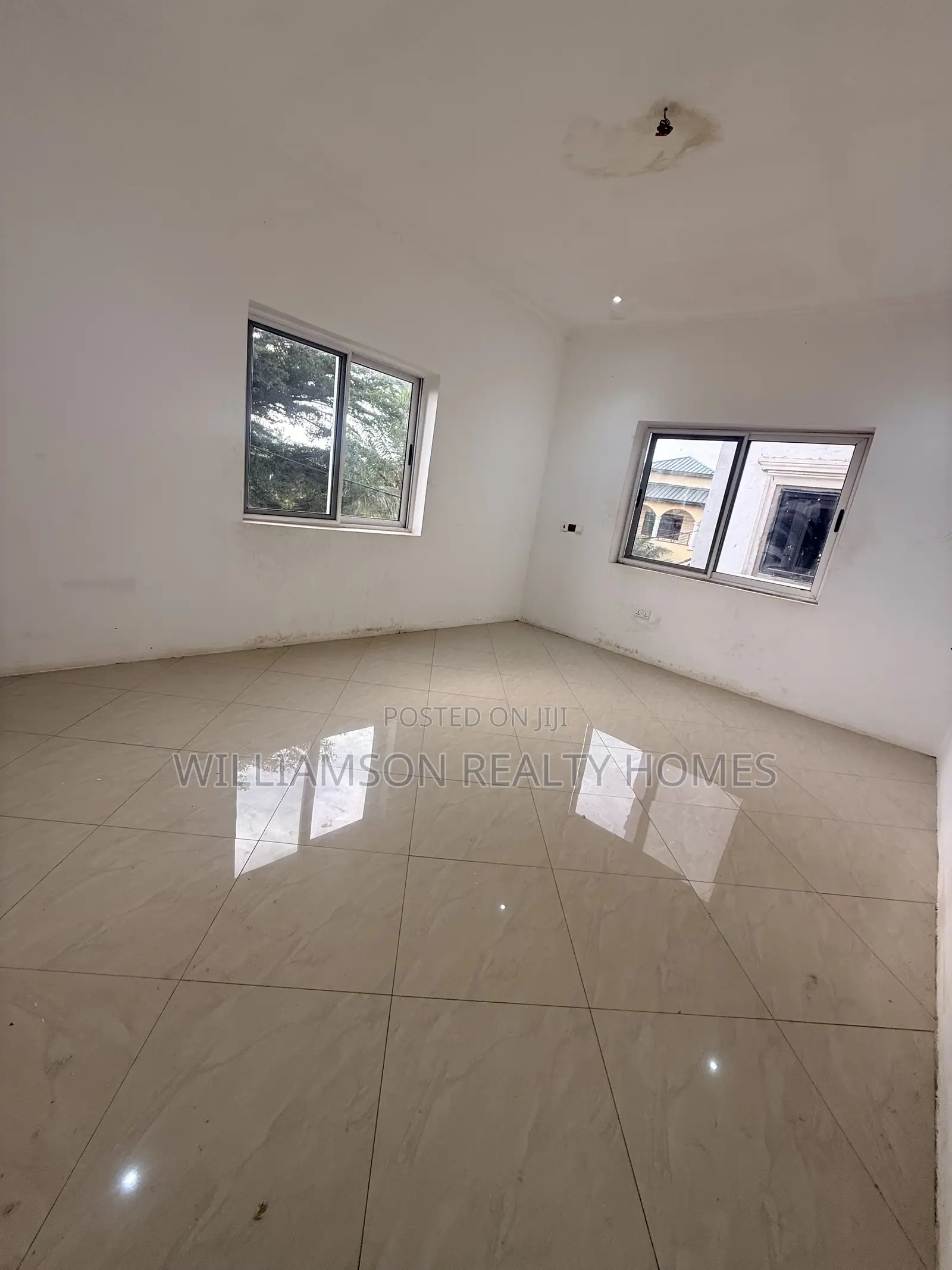 4bdrm House in Hfc Estate Area, Spintex for rent