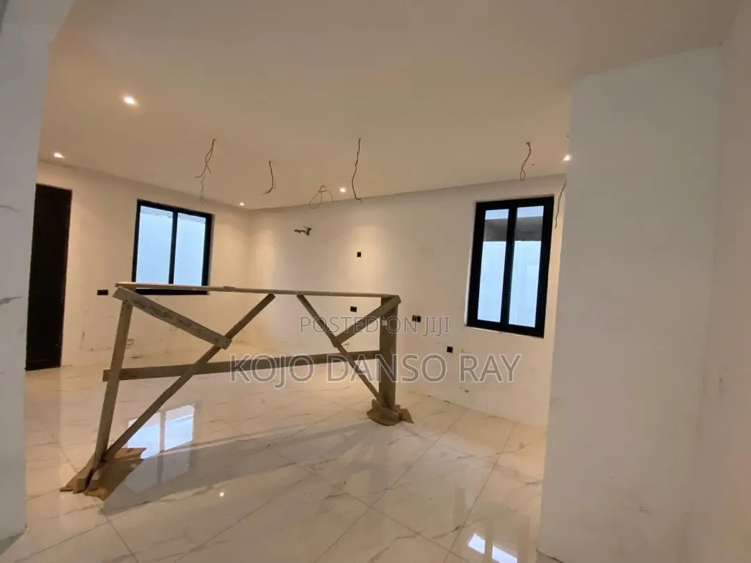 4bdrm House in Pandak Agency, East Legon for sale