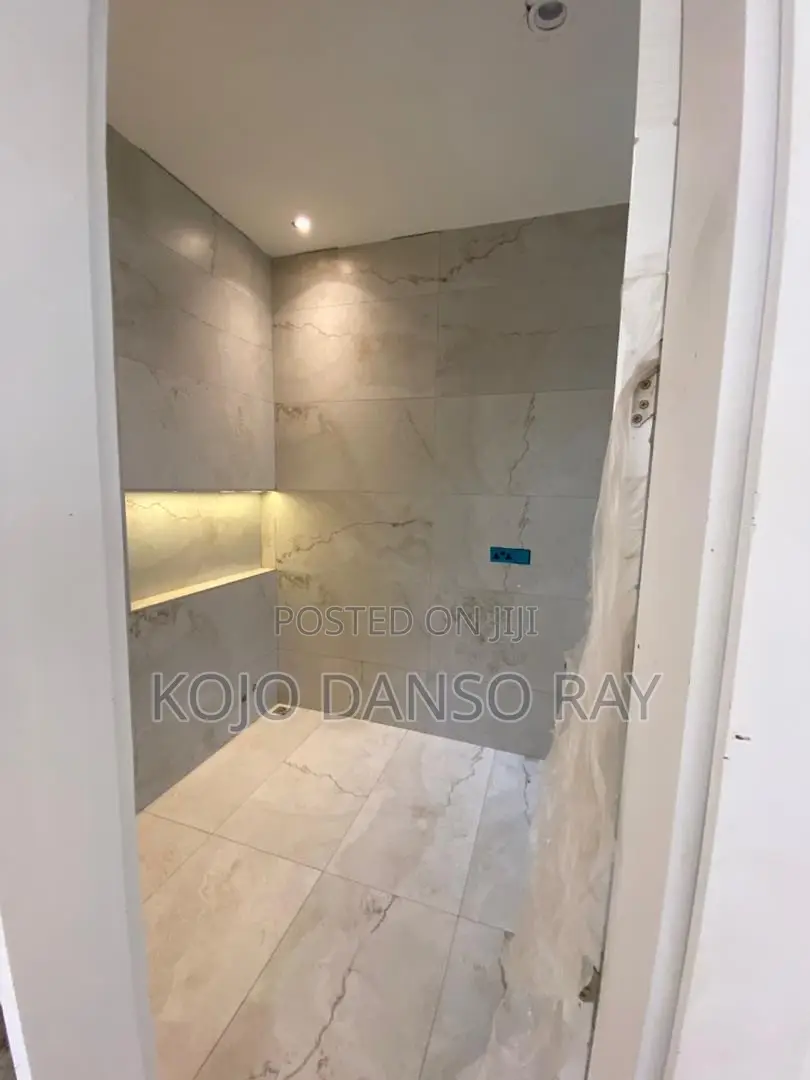 4bdrm House in Pandak Agency, East Legon for sale