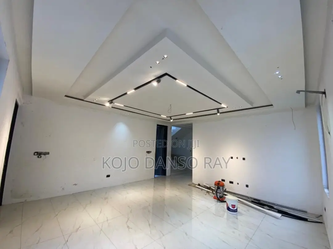 4bdrm House in Pandak Agency, East Legon for sale