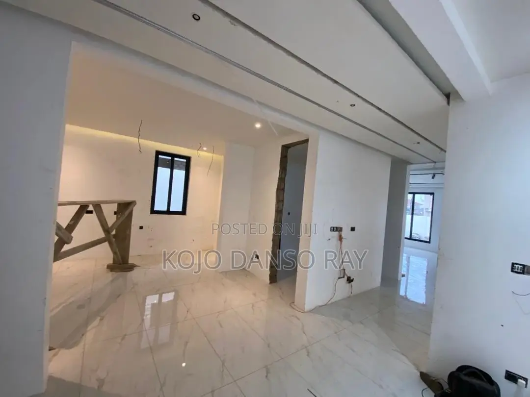 4bdrm House in Pandak Agency, East Legon for sale