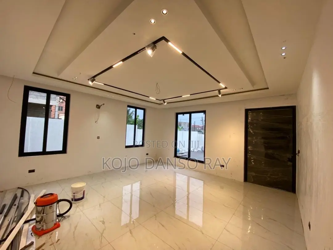 4bdrm House in Pandak Agency, East Legon for sale