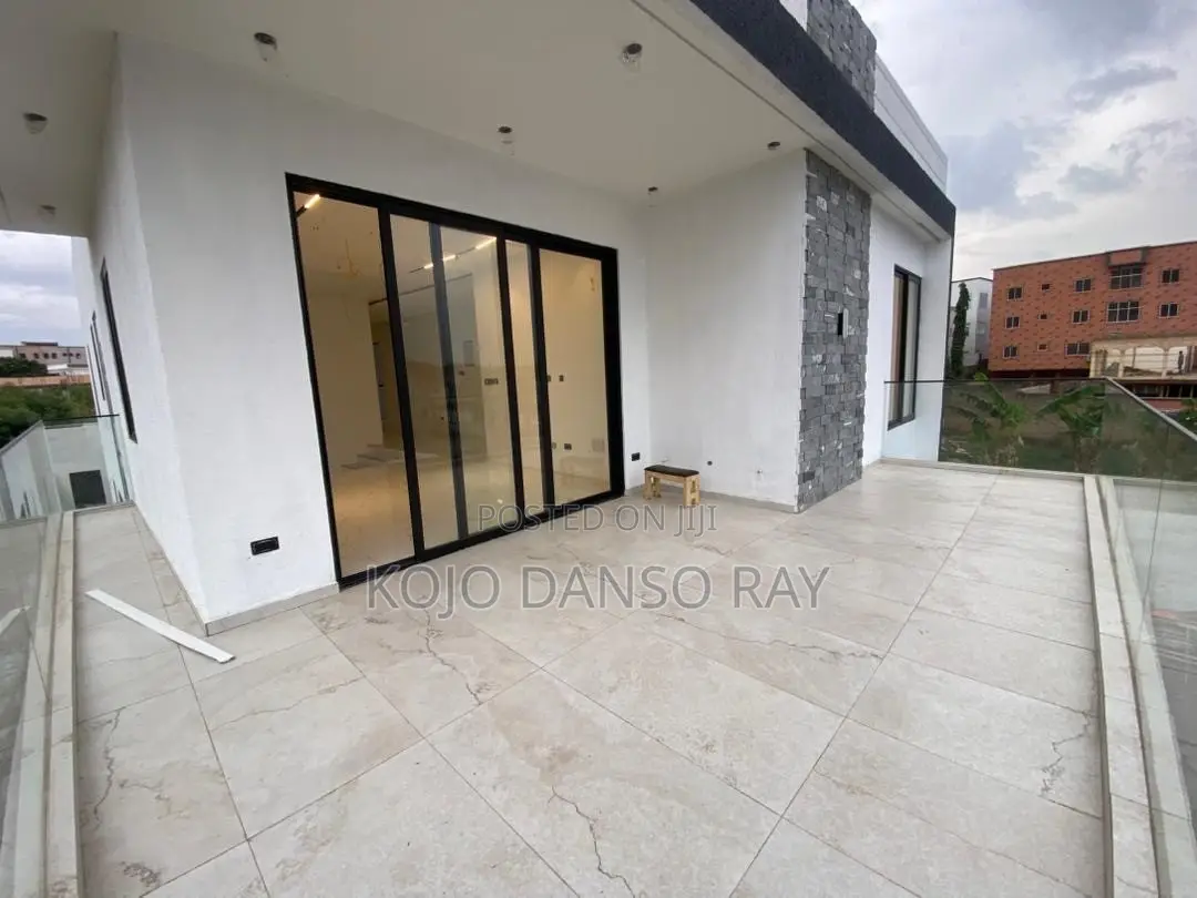 4bdrm House in Pandak Agency, East Legon for sale