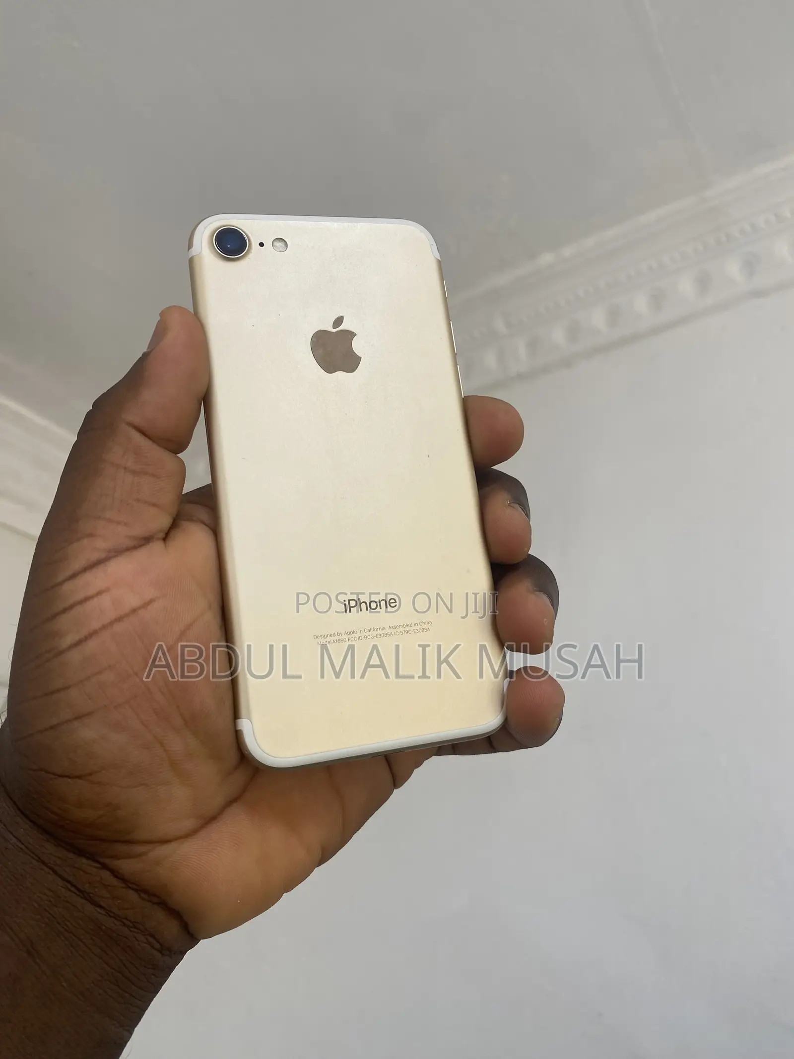 Apple iPhone 7 32 GB Gold