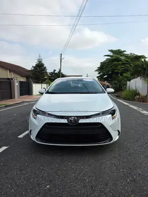 Toyota Corolla 2023 LE Pearl USA SPEC