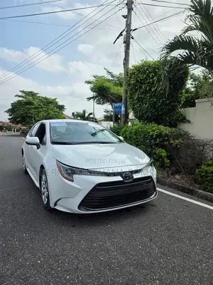 Toyota Corolla 2023 LE Pearl USA SPEC