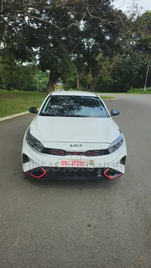 Kia Forte LXS 2023 White