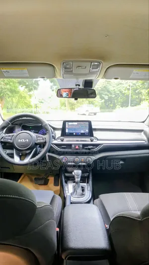 Kia Forte LXS 2023 White