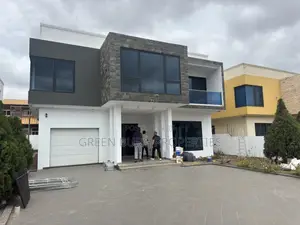 5bdrm House in Green, East Legon for rent