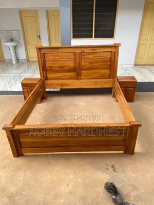Brand New 6x6 Teak Bed + 2 Side Drawers for Sale. Bibiani