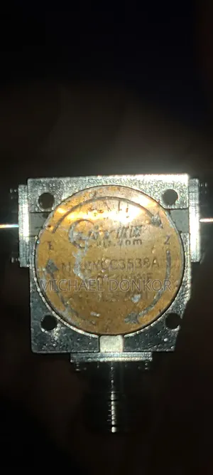 N Connector 2 Bay Power Divider
