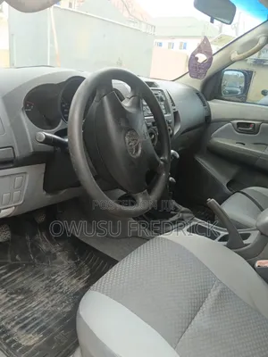 Toyota Hilux 2010