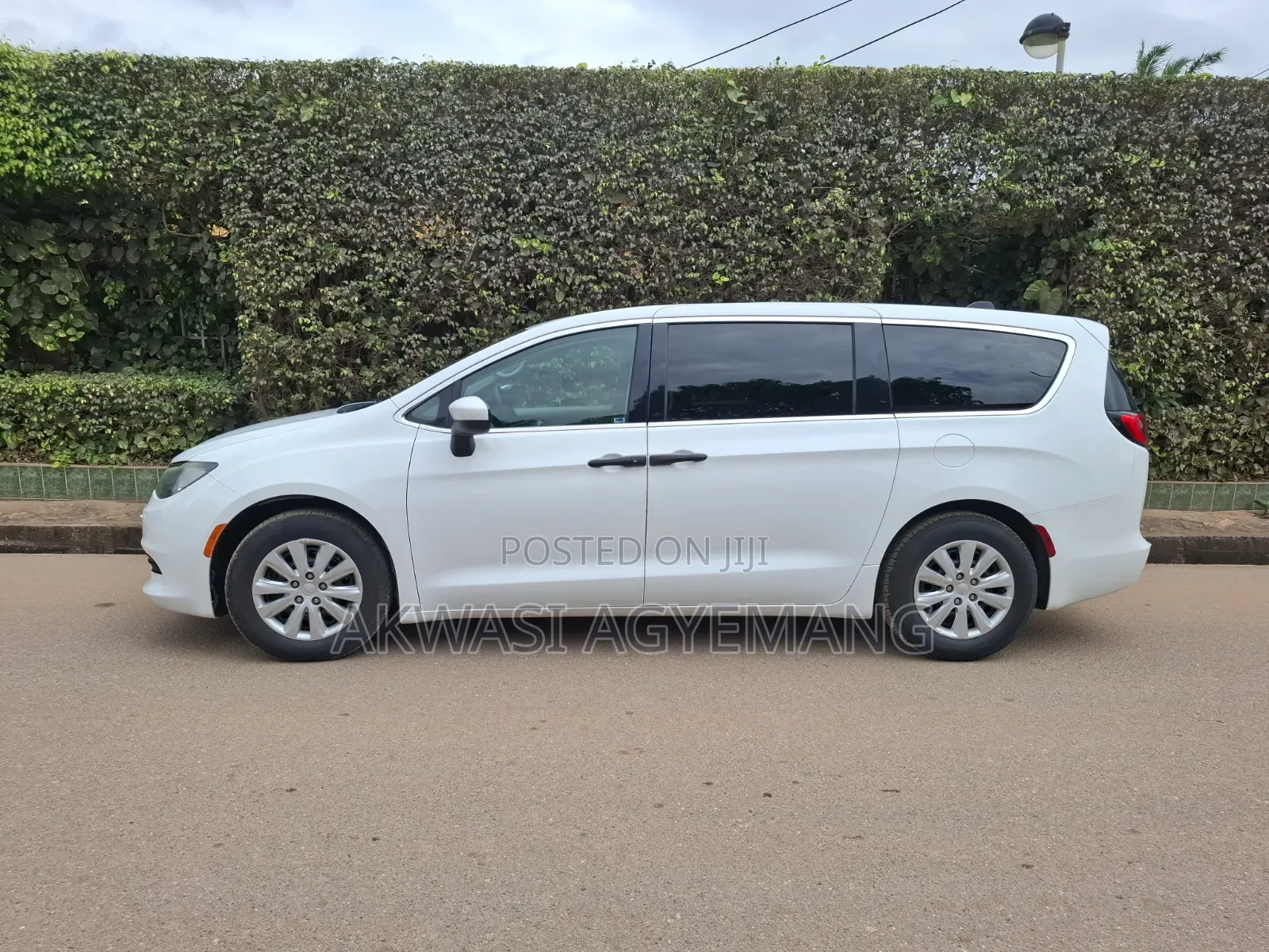 Chrysler Pacifica 3.6 Petrol FWD 2019 White