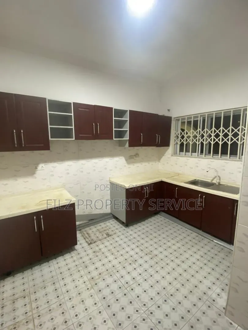 2bdrm House in Oyarifa for rent