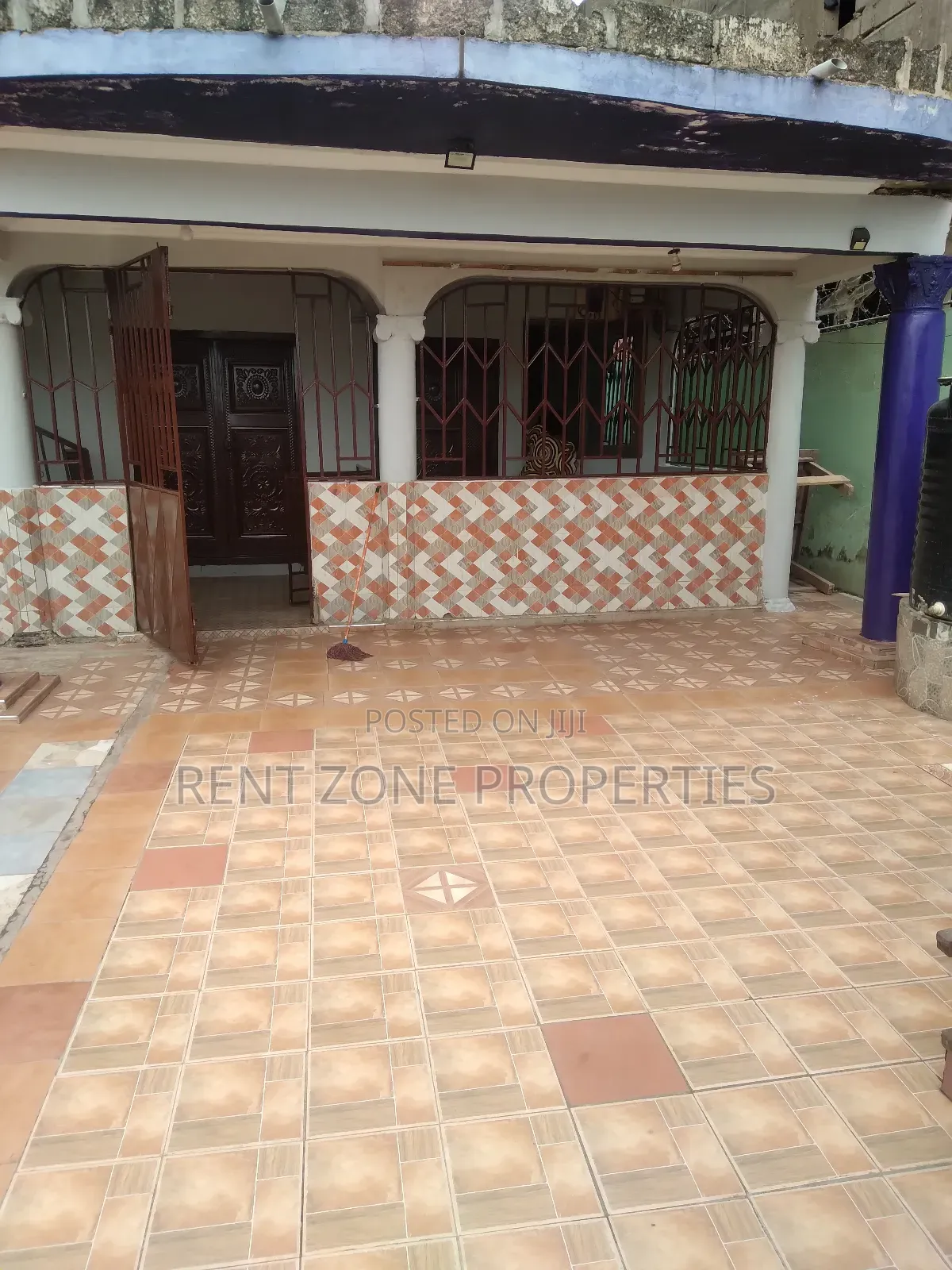 1bdrm Apartment in Ofankor for rent