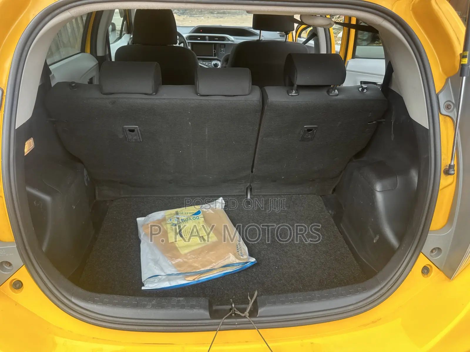 Toyota Aqua 2013 Yellow