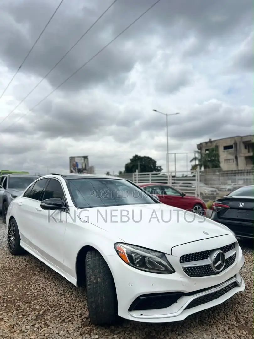 Mercedes-Benz C300 Sport 4Matic Sedan AWD (2.0L 4cyll 7A) 2016 White