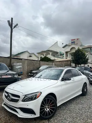 Mercedes-Benz C300 Sport 4Matic Sedan AWD (2.0L 4cyll 7A) 2016 White