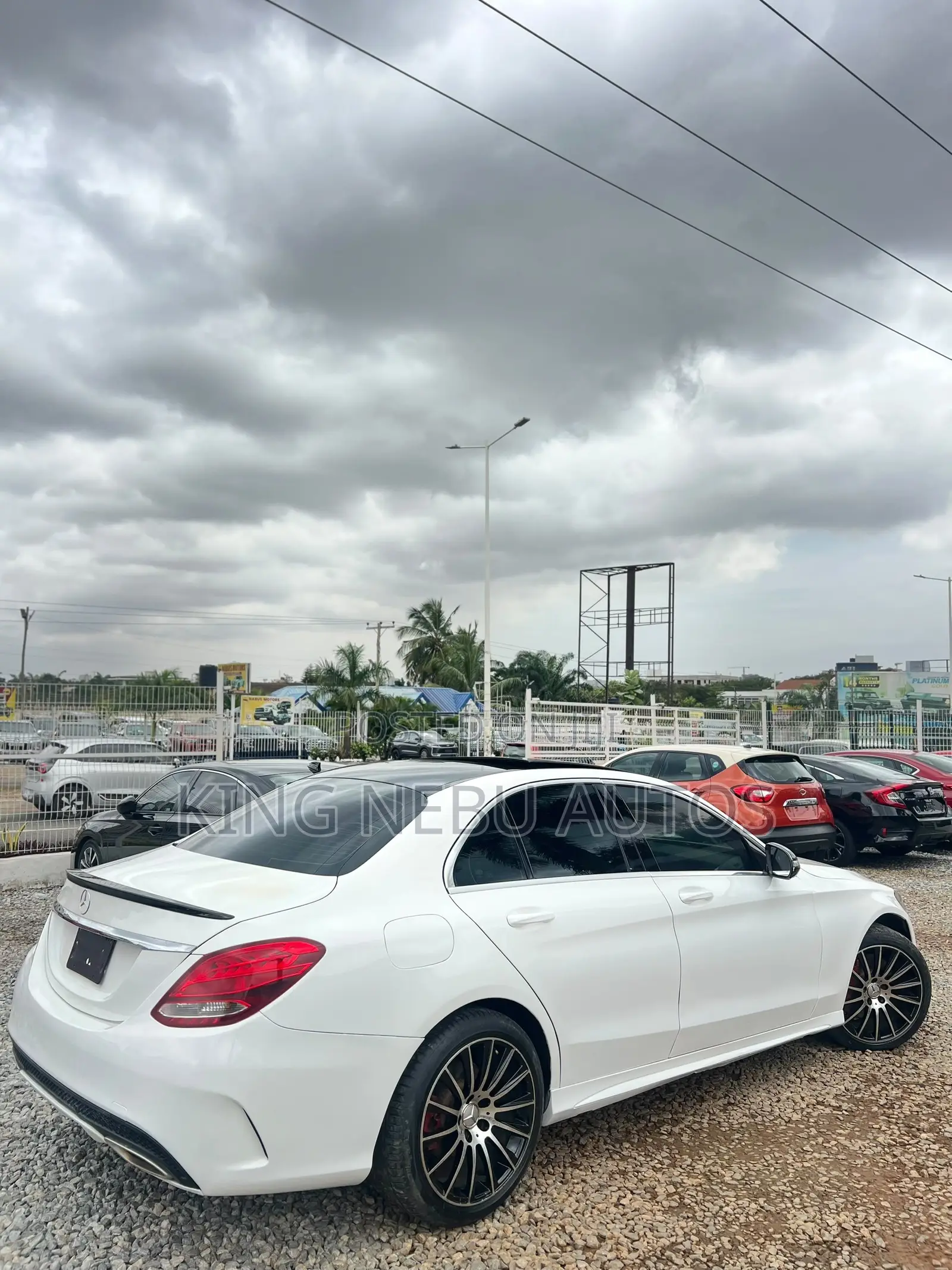 Mercedes-Benz C300 Sport 4Matic Sedan AWD (2.0L 4cyll 7A) 2016 White