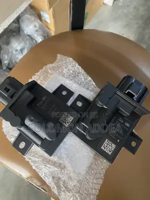 Range Rover Fuel Control Madule HPLA-Sports , Velar , Discovery F-Pace