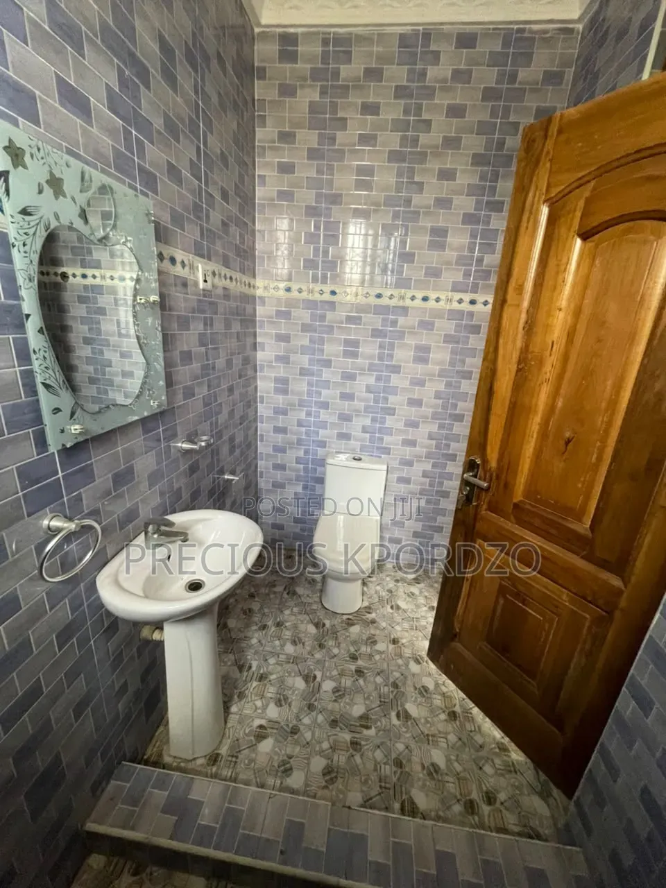 2bdrm Apartment in New Legon Adenta for rent
