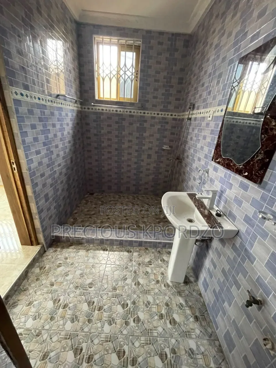 2bdrm Apartment in New Legon Adenta for rent