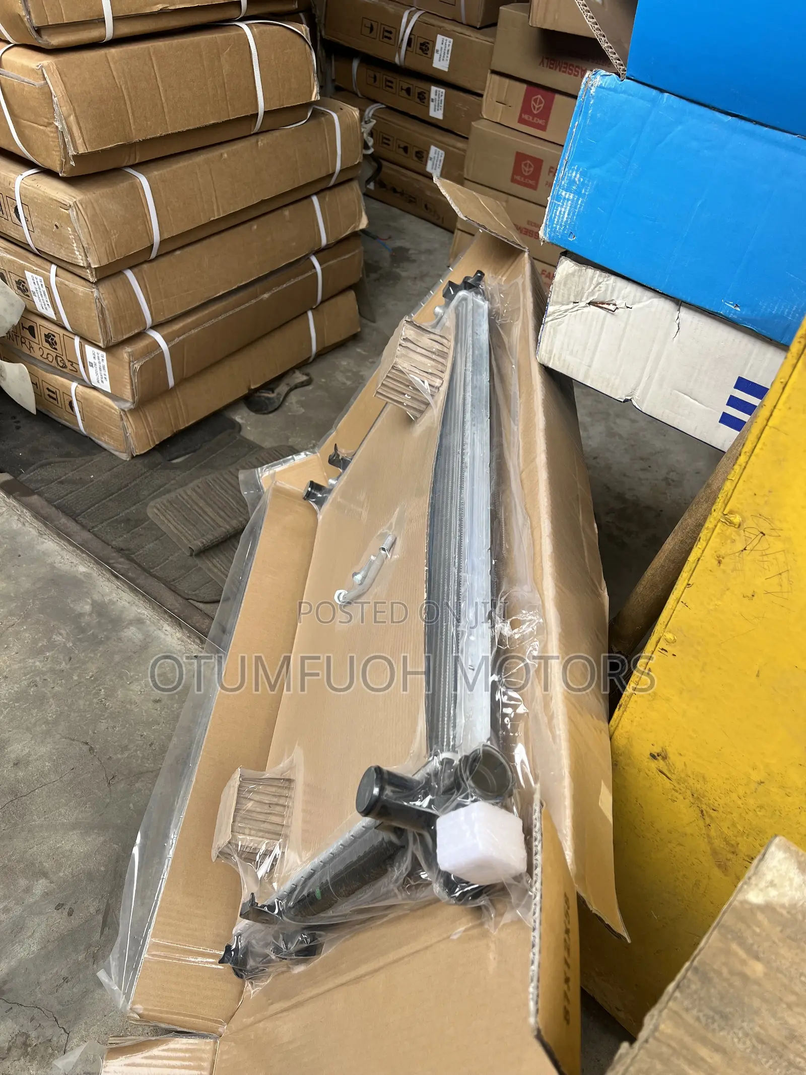 Kia Sportage 2011 2012 2013 2014 2015 Radiator (Water Tank)