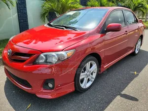 Toyota Corolla S 4dr Sedan (1.8L 4cyl 4A) 2013 Red