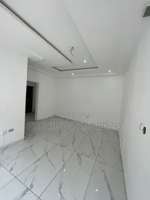 1bdrm Room & Parlour in New Lgn for rent