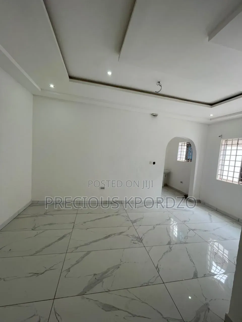 1bdrm Room & Parlour in New Lgn for rent