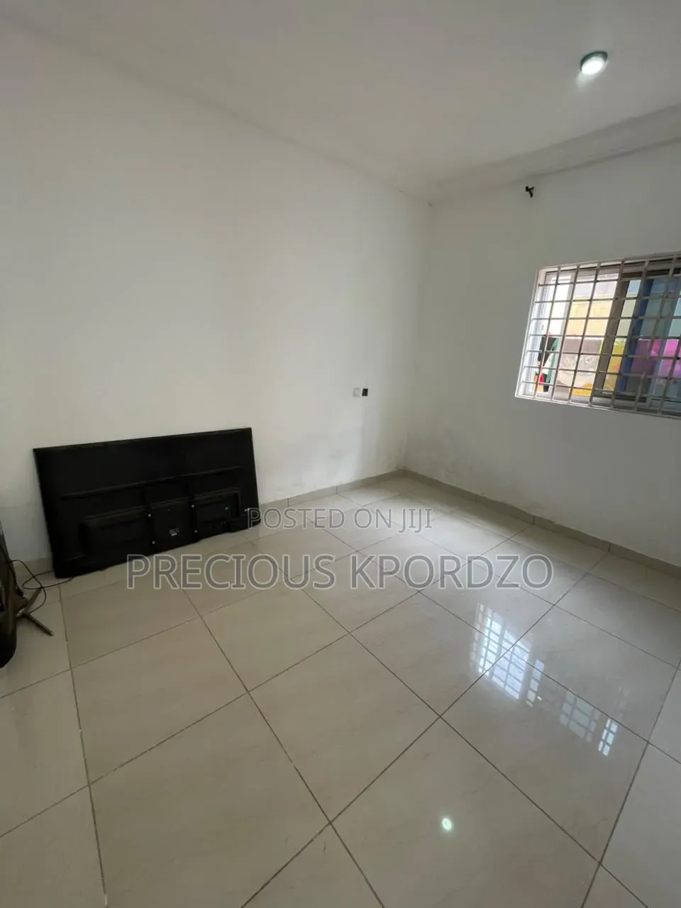 1bdrm Room & Parlour in New Lgn for rent