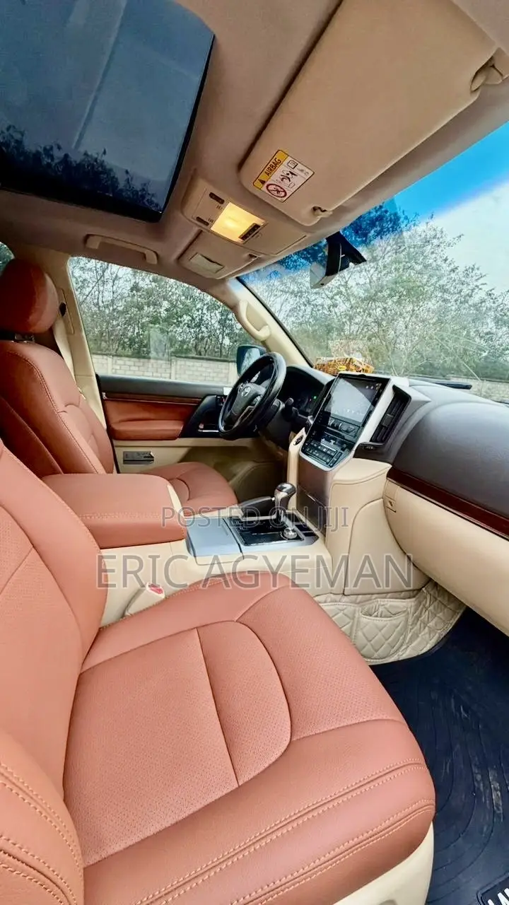 Toyota Land Cruiser 2017 Black
