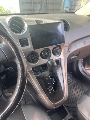 Pontiac Vibe 1.8L 2010 Gray